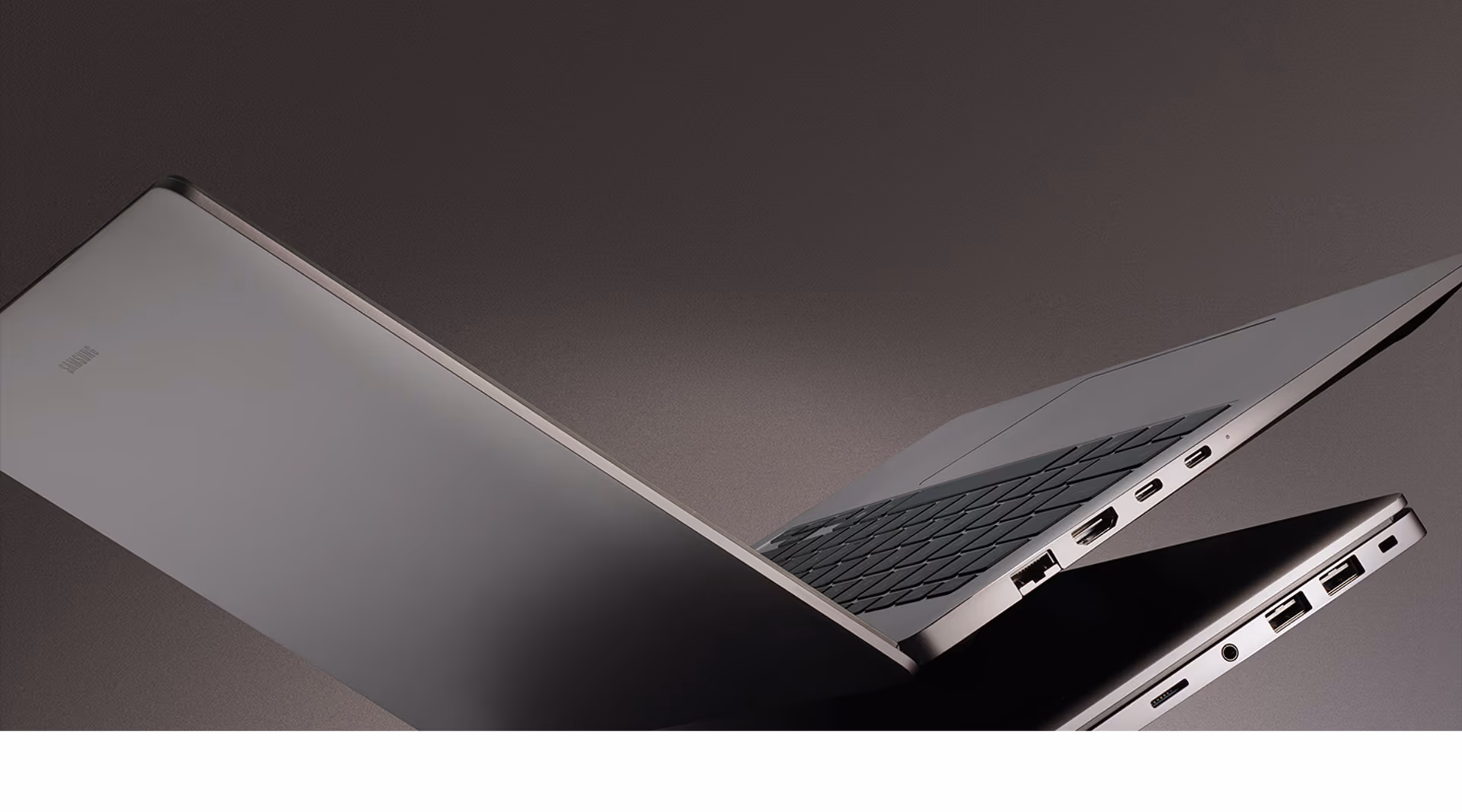 Galaxy Book6 Enterprise Edition 14" | NP744BJG-CG1CA | Intel Core Ultra 7 355 | 32GB DDR5 | 512GB SSD | 14" IPS 1920x1200 60Hz | Bilingual Keyboard | Gray