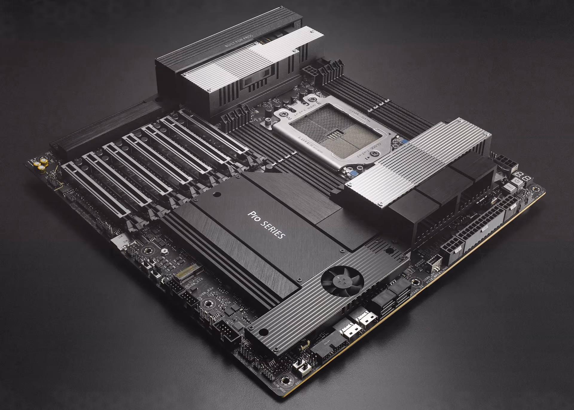ASUS PRO WS WRX90E-SAGE SE Motherboard