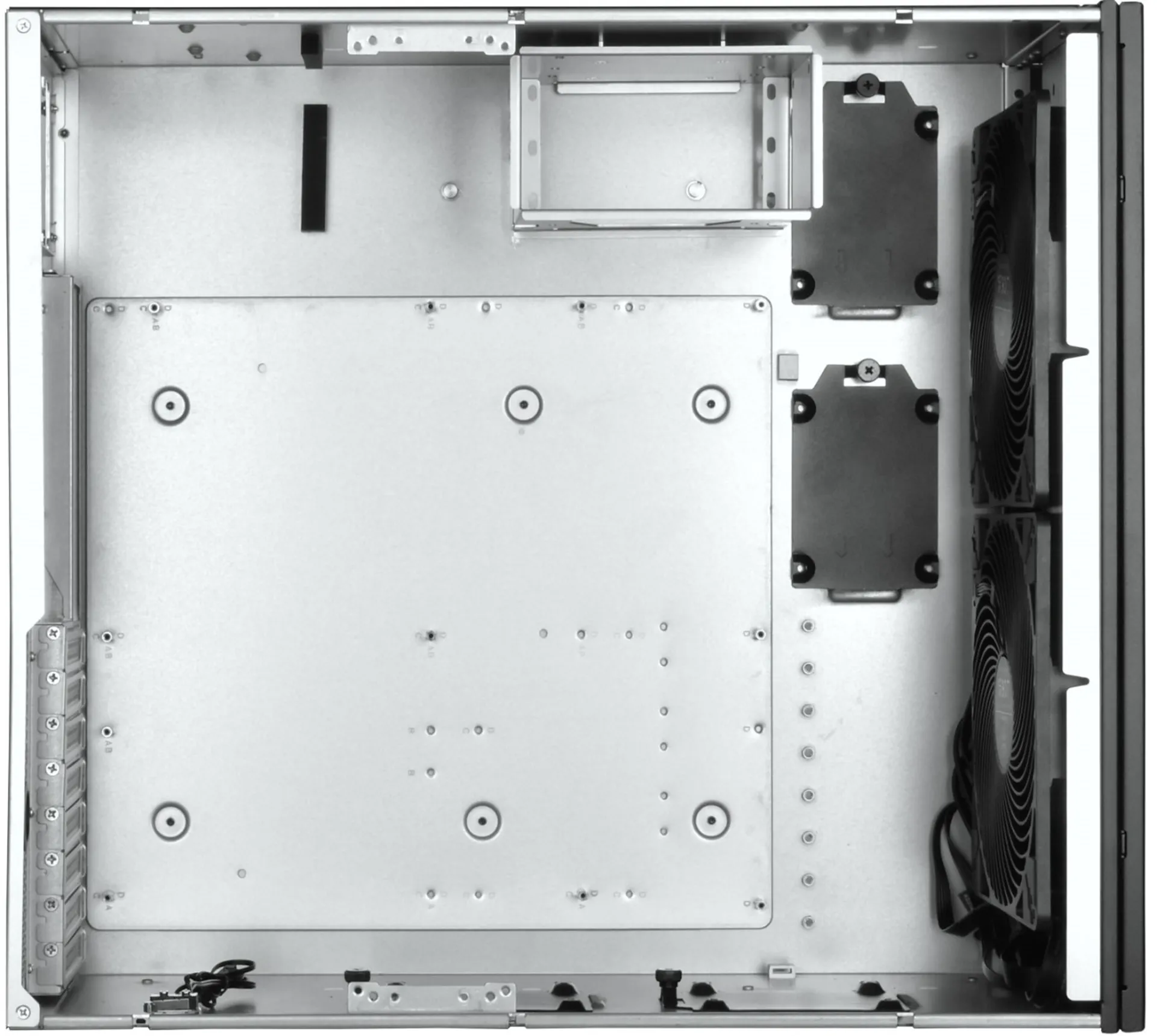 SilverStone Technology RM51 5U Rackmount Server Chassis with Dual 180mm Fans